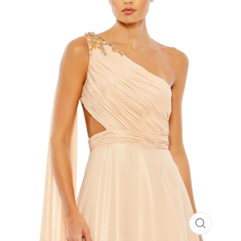 Mac Duggal FLOAT ONE SHOULDER OPEN BACK FLOWY GOWN size 12 (#39) - Picture 3 of 16